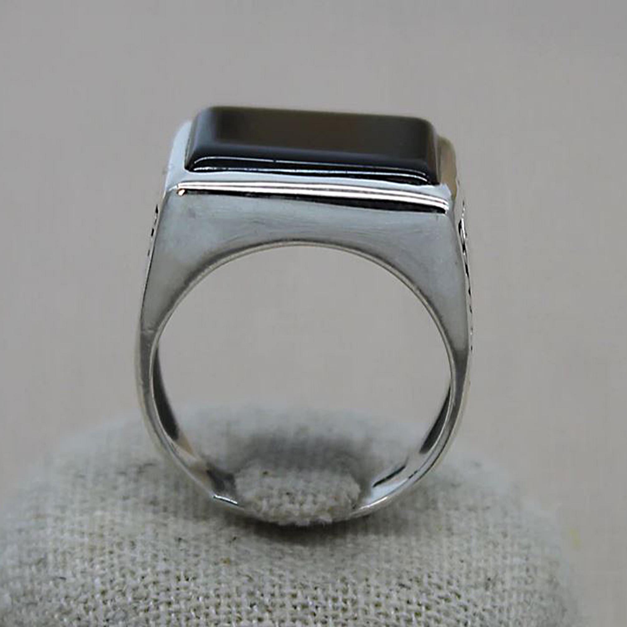 Montre MORTIMA - ANTIMAGNETIC 17 - N° 175 110 - Mécanisme Mulco S.A Montre MORTIMA - ANTIMAGNETIC 17 - N° 175 110 - Mécanisme Mulco S.A