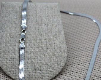 Collier Ras Du Cou En Argent 925 Rhodié - Longueur 42 Cm - Plat - Bijou Classique Neuf