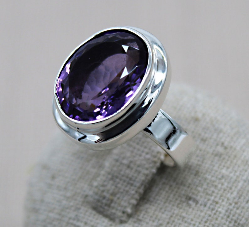Dainty Ring Purple Quartz Ring Purple Ring Zodiac Ring Boho Ring Real Amethyst Sterling Silver Ring Oval Ring Aquarius Gift