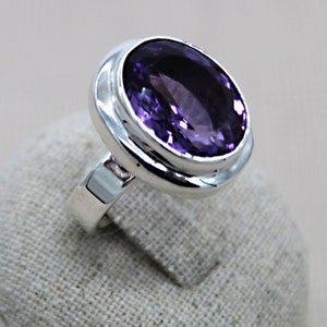 Dainty Ring Purple Quartz Ring Purple Ring Zodiac Ring Boho Ring Real Amethyst Sterling Silver Ring Oval Ring Aquarius Gift