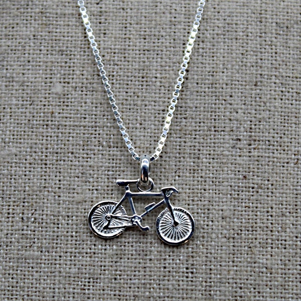 Collier Vélo, Pendentif Vélo, Pendentif en Argent 925, Chaîne de Collier, Pendentif avec Chaîne, Collier Ecologique, Pendentif Sport