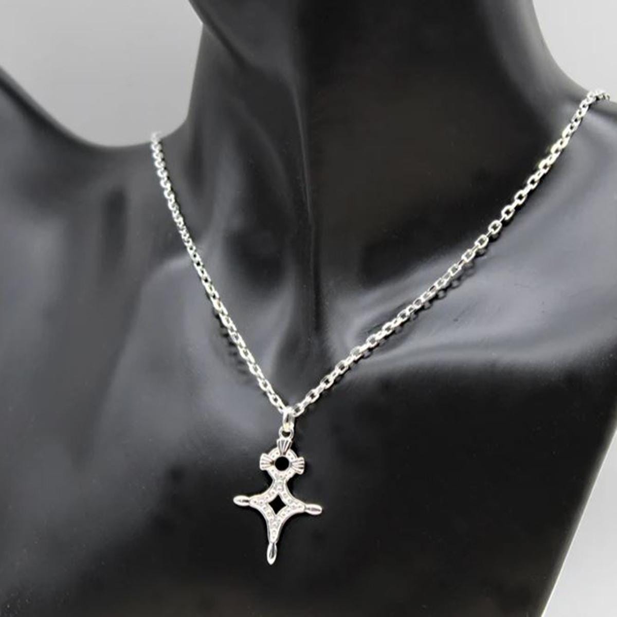 925シルバーの南十字星ペンダント – トゥアレグ族のシンボル、アガデス