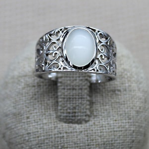 Genuine Moonstone, Rhodium Silver Ring, Oval Stone Ring, Stackable Ring, June Birthstone Ring, Lace Ring, Dainty Ring, Ring For Summer