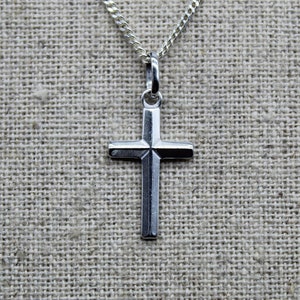 Croix Catholique pendentif argent massif 925, Crucifix, bijoux Argent fait main, angle marqués, bijoux Femmes ou hommes.