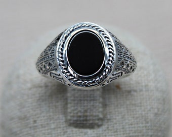 Bague Argent 925 Agate noire, Chevalière pour Femme ou homme, bijou fait main finement gravé.