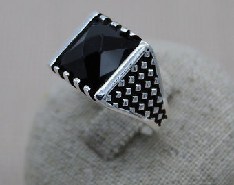 Solid 925 Silver Onyx Ring - Handmade black stone jewelry - 925 silver signet ring for women or men.