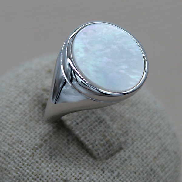 Bague Nacre Ronde argent 925, bijou pour femme plusieurs tailles disponibles fait main, cadeau idéal.