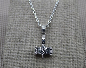 Viking Pendant, Silver Pendant, Thor's Hammer Pendant, Viking Necklace, 925 Silver Necklace, Pendant Chain, Viking Jewelry, Nordic Jewelry