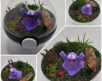 Grimer Poke'rarium 3 pouces, Pokémon PokeBall Terrarium, avec support