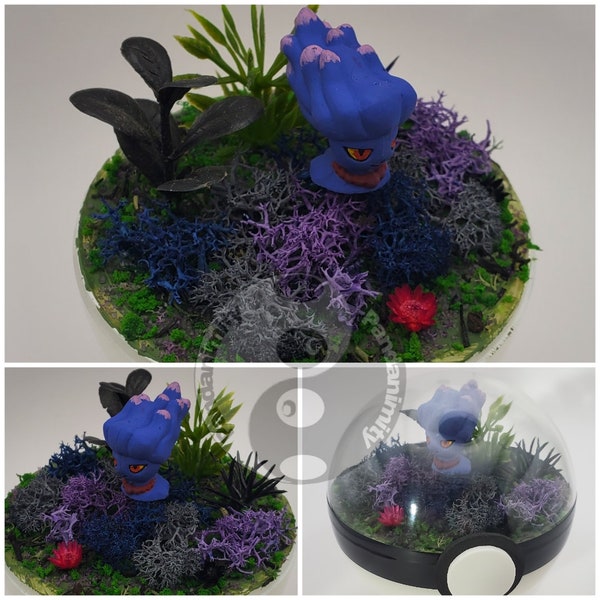 Misdreavus Poke'rarium 3in, Pokemon PokeBall Terrarium, with stand