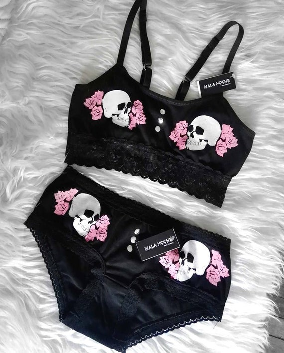 Lencería Skull & Roses, gótico, ropa gótica, lencería gótica, ropa