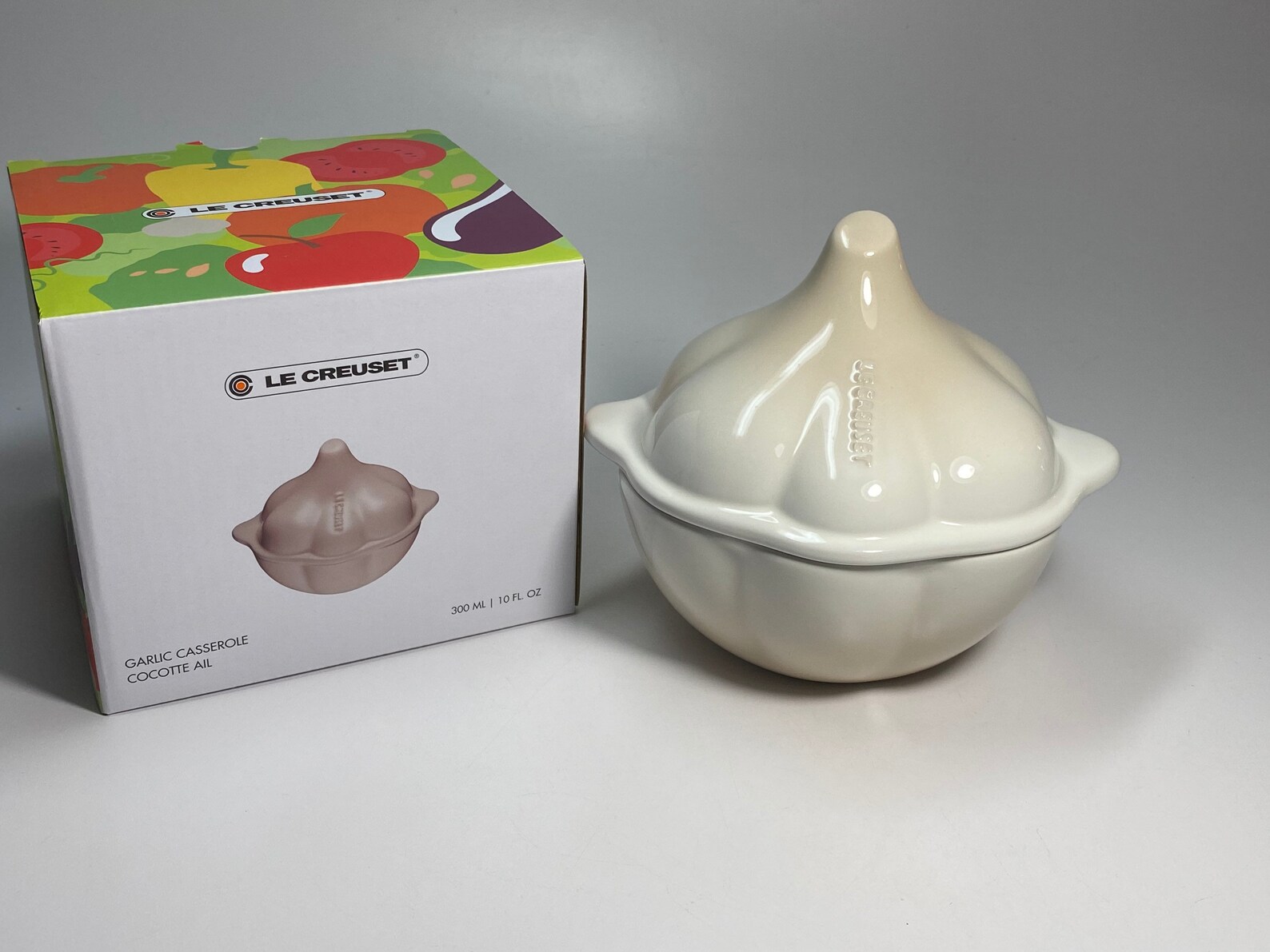 Le CREUSET Garlic Roaster Meringue Stoneware Serving Dish Etsy