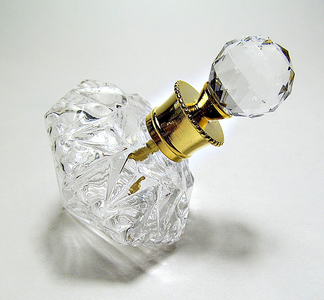 Bottiglie di profumo classiche in cristallo a forma di diamante bottiglie  di olio da 1ml Oud ornamento ricaricabile decorazioni per la casa regali di  nozze - AliExpress