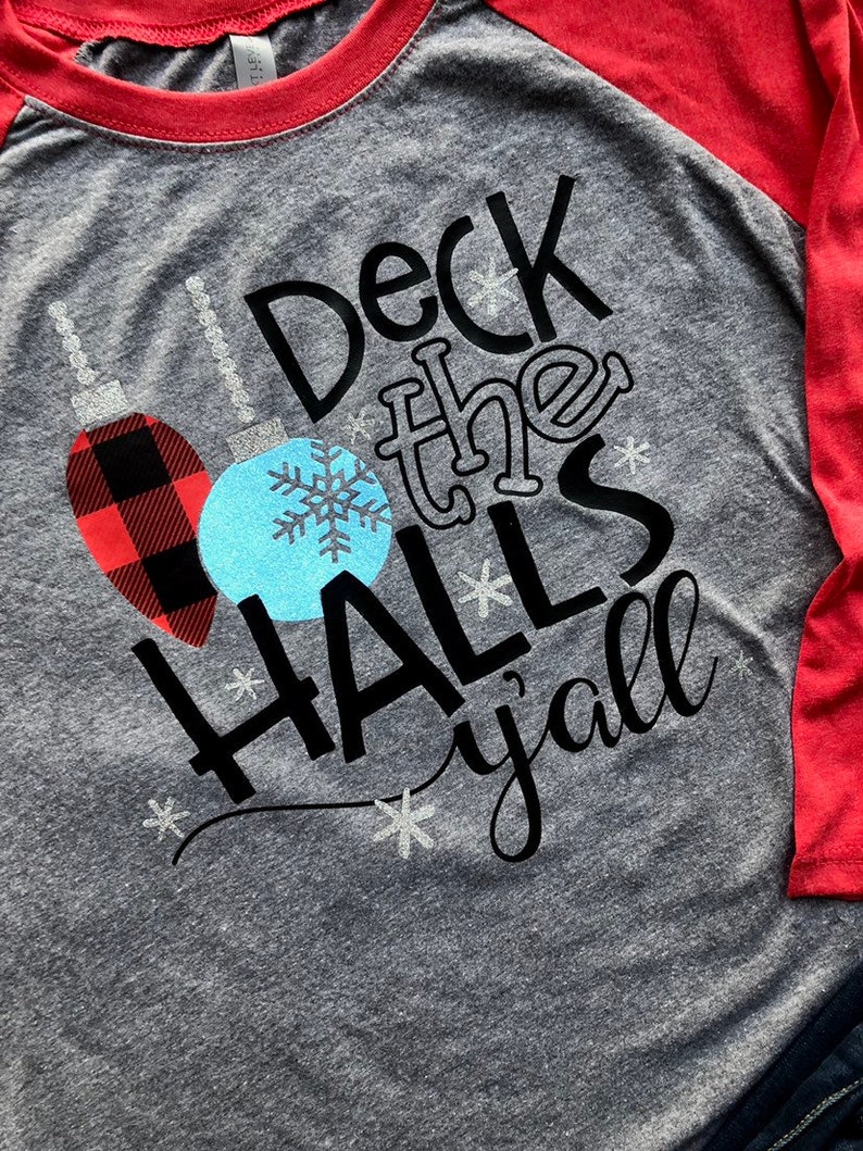 Deck the Halls Christmas Tee // Christmas Shirt // Christmas - Etsy