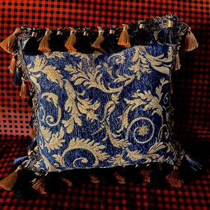Decorative Chic Throw Pillow with Insert Veralis &quot;Persian Night&quot; 14x14&quot;