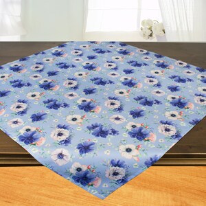 Puppies Printed Table Cover  Topper 08804-100