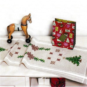 Christmas tree Table Runner Kit for Cross Stitch Embroidery Duftin 7041R