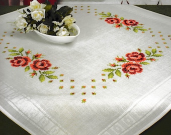 Roses Tablecloth Kit for Cross Stitch Embroidery Schafer 6835-230