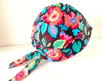 Medical and paramedical operating cap with cotton flowers and elastic