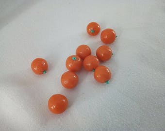 Miniature Oranges - Handmade - Fairy Garden Miniatures - Dollhouse Miniatures - Miniature Food