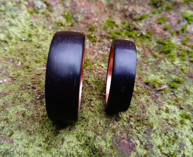 Yer Jalan Atthirari Anni Shekh Ma Shieraki Anni Moon of my life My sun and stars rings Ebony and copper rings geek wedding rings