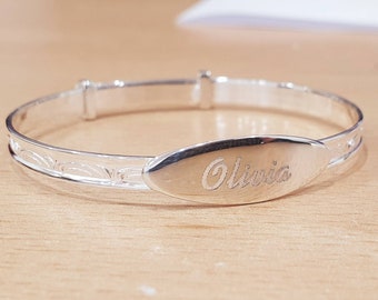 Baby Bangle gepersonaliseerde geschenken voor Kerstmis, doopfeesten, babyshower, 925 sterling zilver gegraveerd ID KeepSake, baby's eerste verjaardag