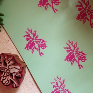 tampon en bois à motif floral, motif fleur en feu, textile, céramique, tampons pour savon, 5 cm de long, tampon personnalisé, impression au bloc de bois