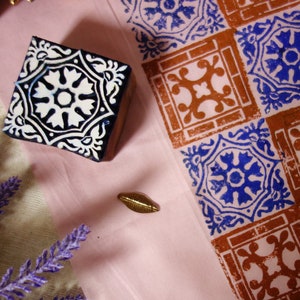 Tile pattern block printing stamp made of wood in square shape, intricate pattern fabric stamp from India for eco friendly sustainable gift