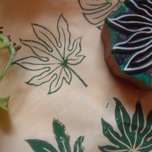 Tampon imprimé feuille tropicale, tampons en bois pour impression textile tampon de designer personnalisé pour textile, motif feuille d'aralia tropicale pour céramique