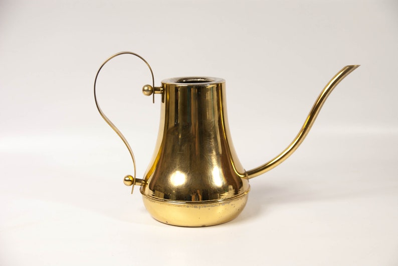 indoor use vintage Brass plated watering can