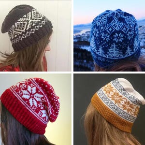 Può includere: Quattro berretti lavorati a maglia in diversi colori e motivi. Uno è marrone scuro con un design geometrico bianco, un altro è blu con un motivo ad albero bianco, un terzo è rosso con un design a fiocco di neve bianco e l'ultimo è beige con un motivo floreale bianco e oro.