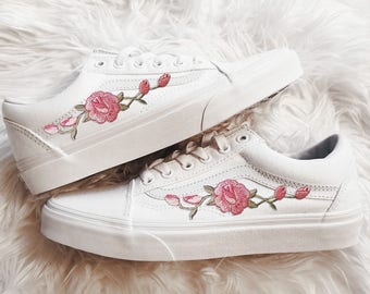 vans avec des roses vans avec des roses