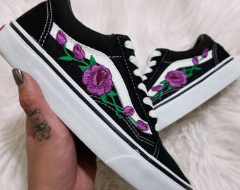 vans rose buds