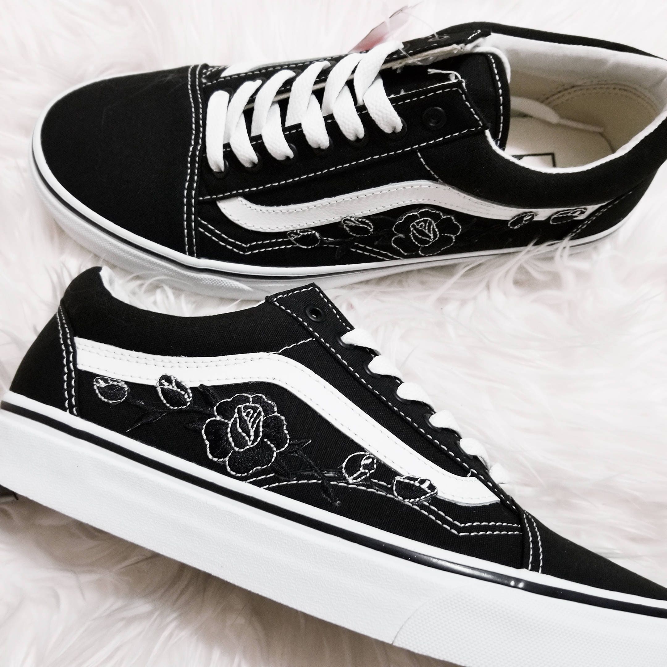 mens vans with roses