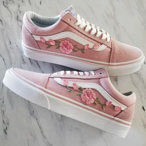 Rose Buds Pink/Blk Unisex Custom Rose Embroidered-Patch Vans | Etsy