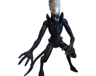 1998 Kenner Aliens Hive Wars Corporal Hicks With Cyborg Dog Action