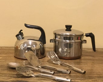 children's pots and pans