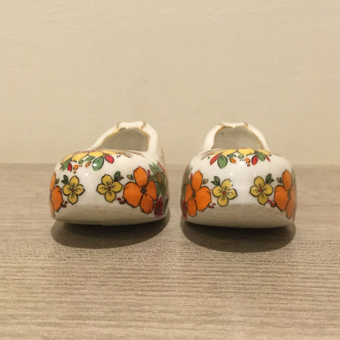 Pair of Vintage Ceramic Shoe Ashtrays Flower Design Miniature Etsy