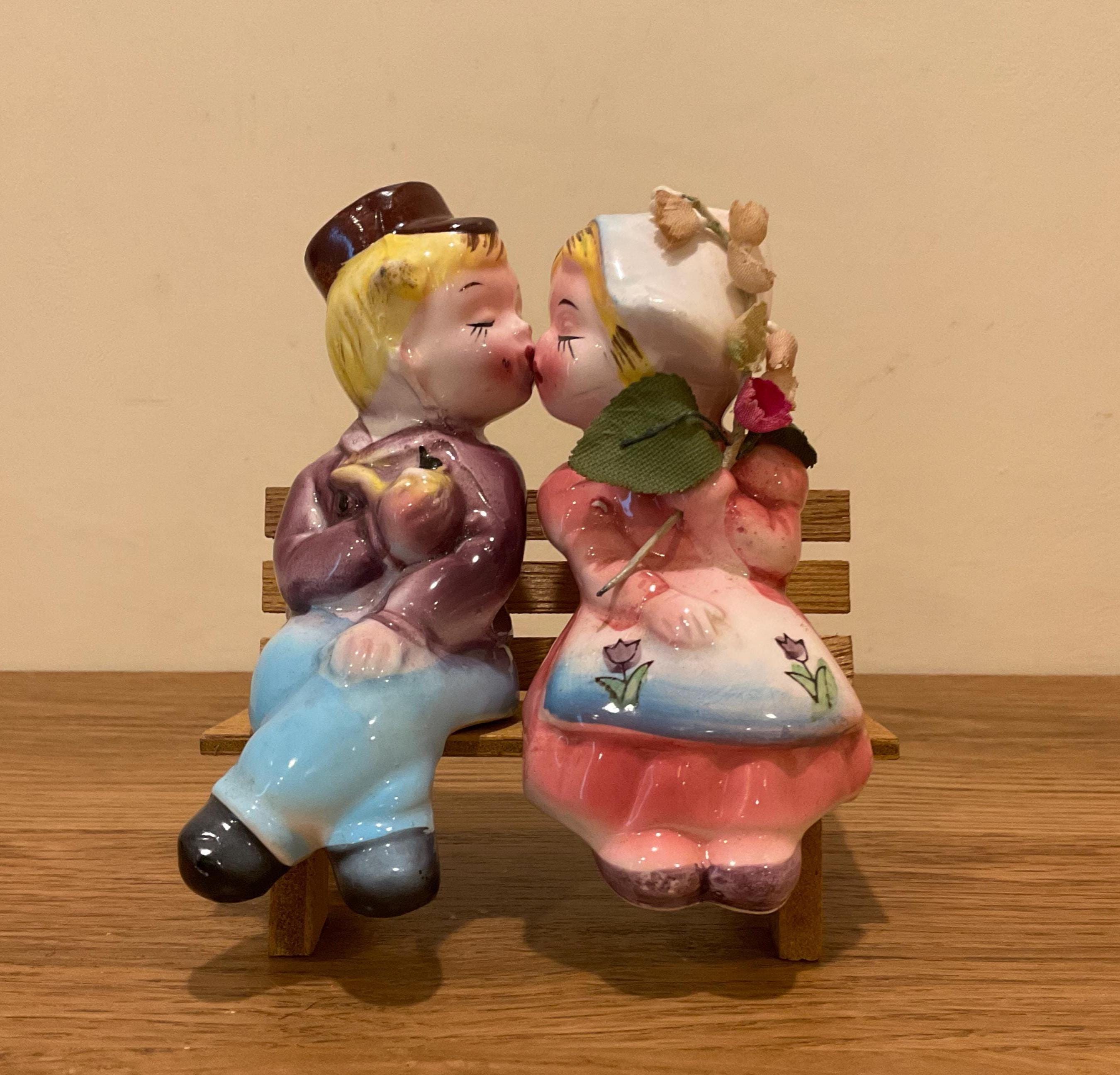 Vintage Ceramic Dutch Kissing Boy and Girl - Etsy