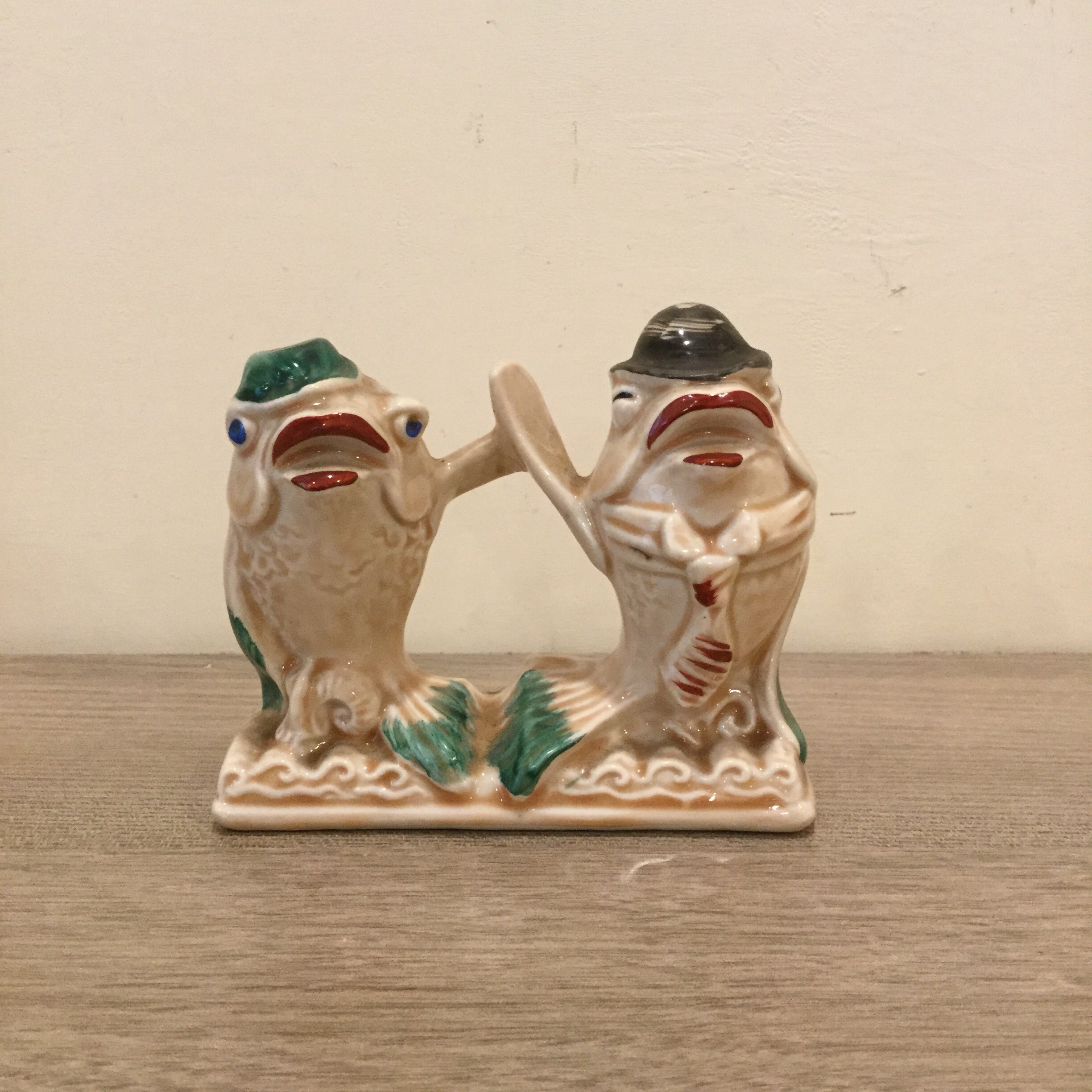 Vintage 1950s Fish Salt and Pepper Shakers
