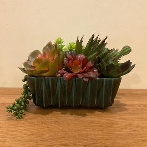 Vintage Mid-Century Green Ceramic Planter - UPCO Ungemach Pottery Rectangular Accordion Pleated Plant Pot - Retro MCM Geometric Decor USA