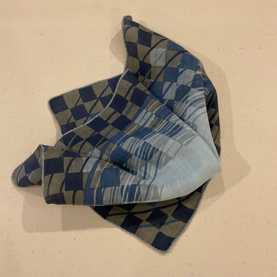 Vintage Geometrical Shape Handkerchief Unique Che… - image 10