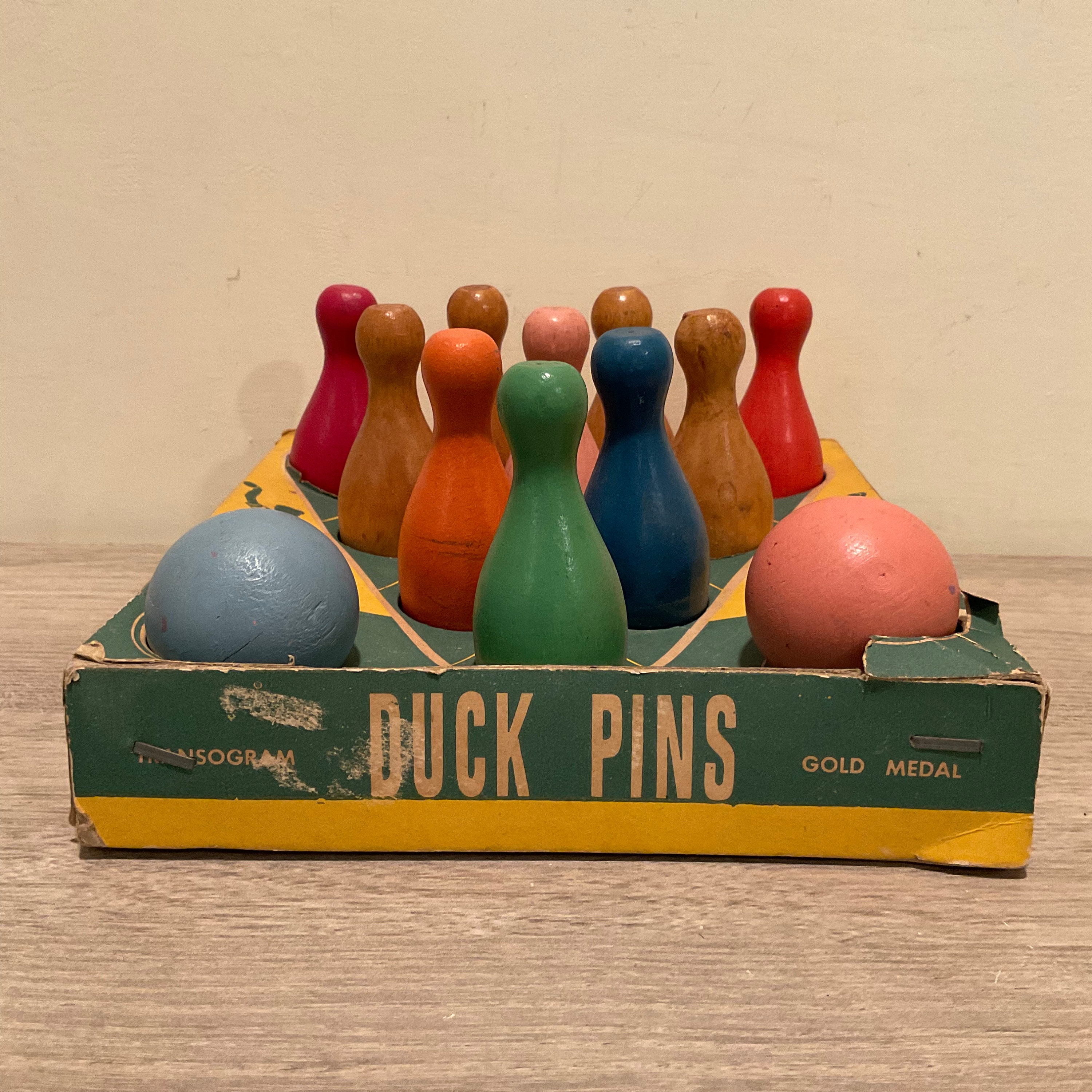 Vintage 1940’s Transogram Gold Medal Duck Pin Bowling Set with Original Box  Vintage Wooden Toys Mini Bowling Pins and Balls Set