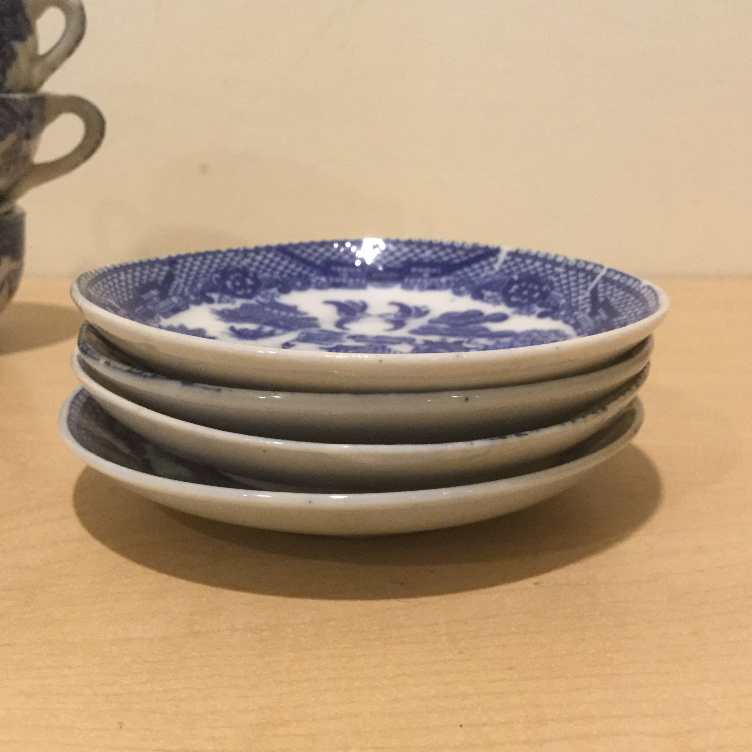 Vintage Child Sized Blue Willow Tureen Dinner Plates Cups and Saucers Tea Party Set Blue and White Asian Transferware Dinnerware Etsy Canada