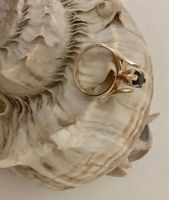 Large Onyx Statement Solitaire 14K Real Gold Sign… - image 7