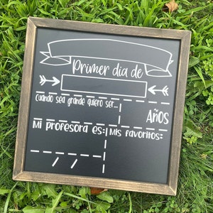 Junta escolar de primer dia - Spanish Back to School Board