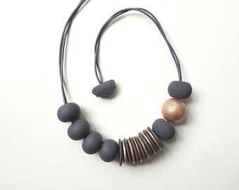 COLGANTE DE ARCILLA POLIMÉRICA - Collar colorido - Collar elegante - Collar de cuentas de fimo - Collar de oro gris - Collar de mujer - Joyas para ella