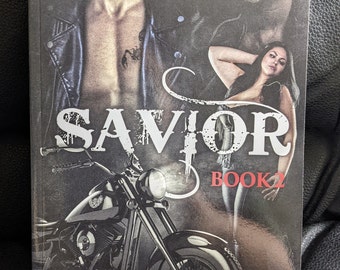 SALVADOR Libro 2 de Jennifer Saviano AUTOGRAFIADO