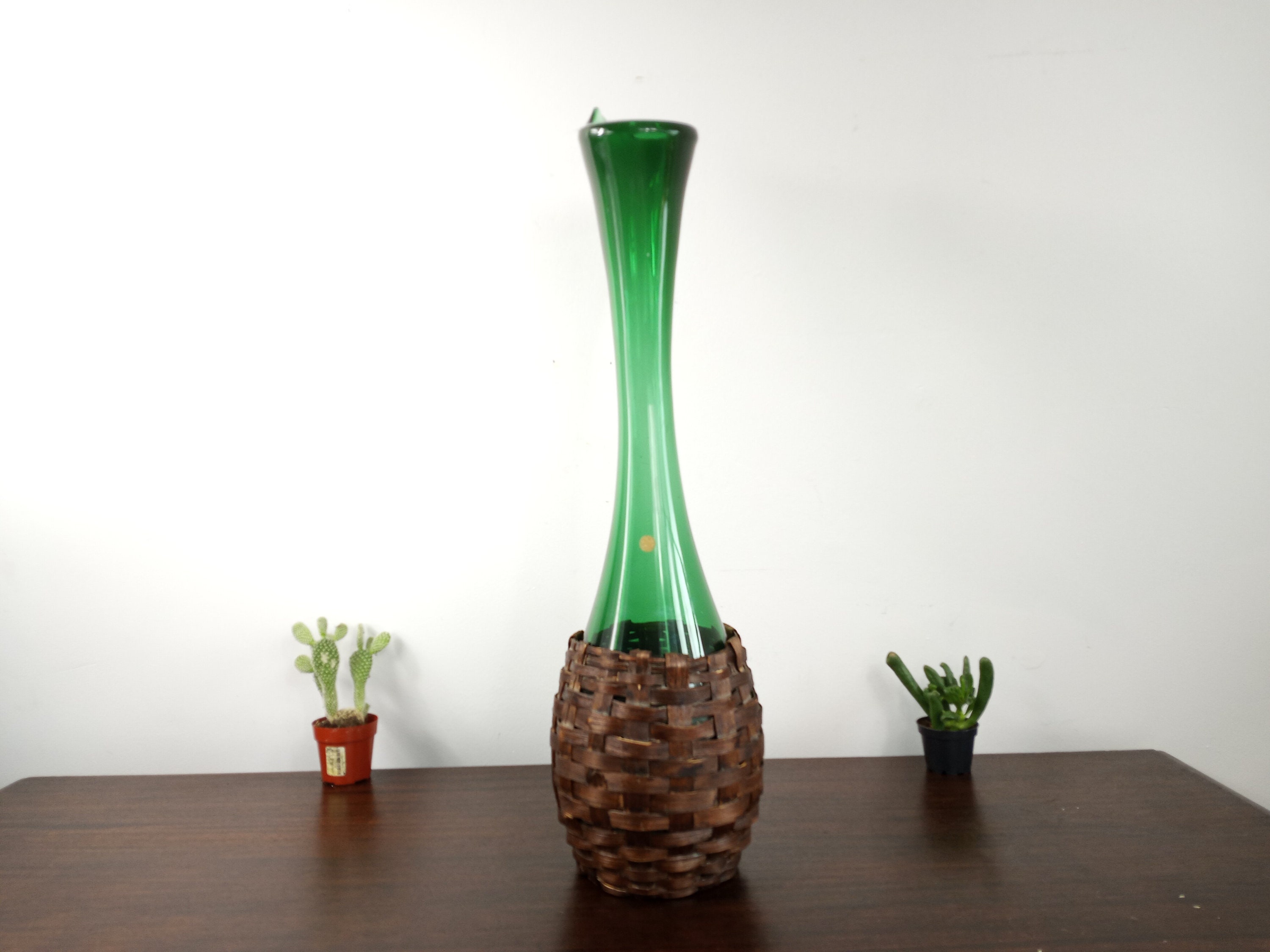 Vaso da terra alto di metà secolo, vasi, vaso verde