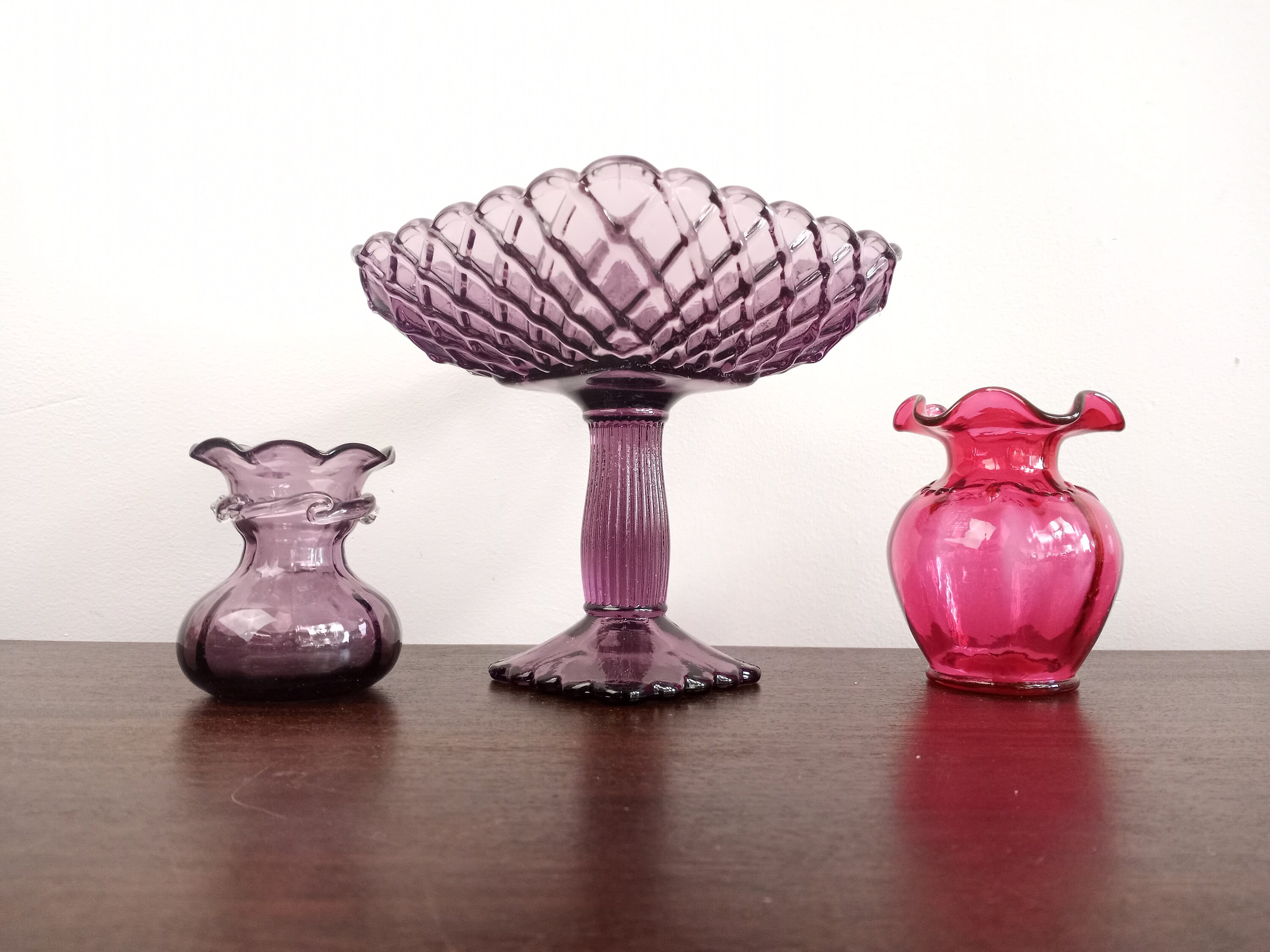 ケルシー・マーフィー作 カメオグラス 花瓶　ガラス彫刻　ピルグリム・グラス社 ヴィンテージ サイン入り「ケルシー・マーフィー」ピルグリム